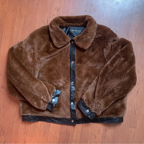 Forever 21 Jackets & Blazers - Forever21 Plus Faux Fur Jacket